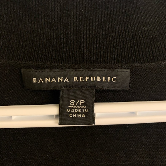 Classic Black V-Neck Sweater: Banana Republic - Picture 7 of 11